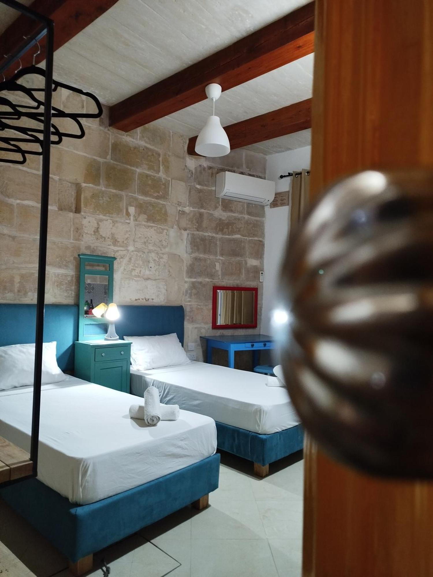 Limestone Sun Suites Sliema Zewnętrze zdjęcie