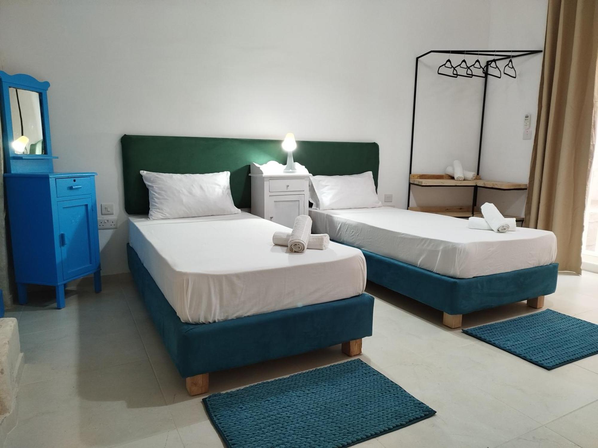 Limestone Sun Suites Sliema Pokój zdjęcie