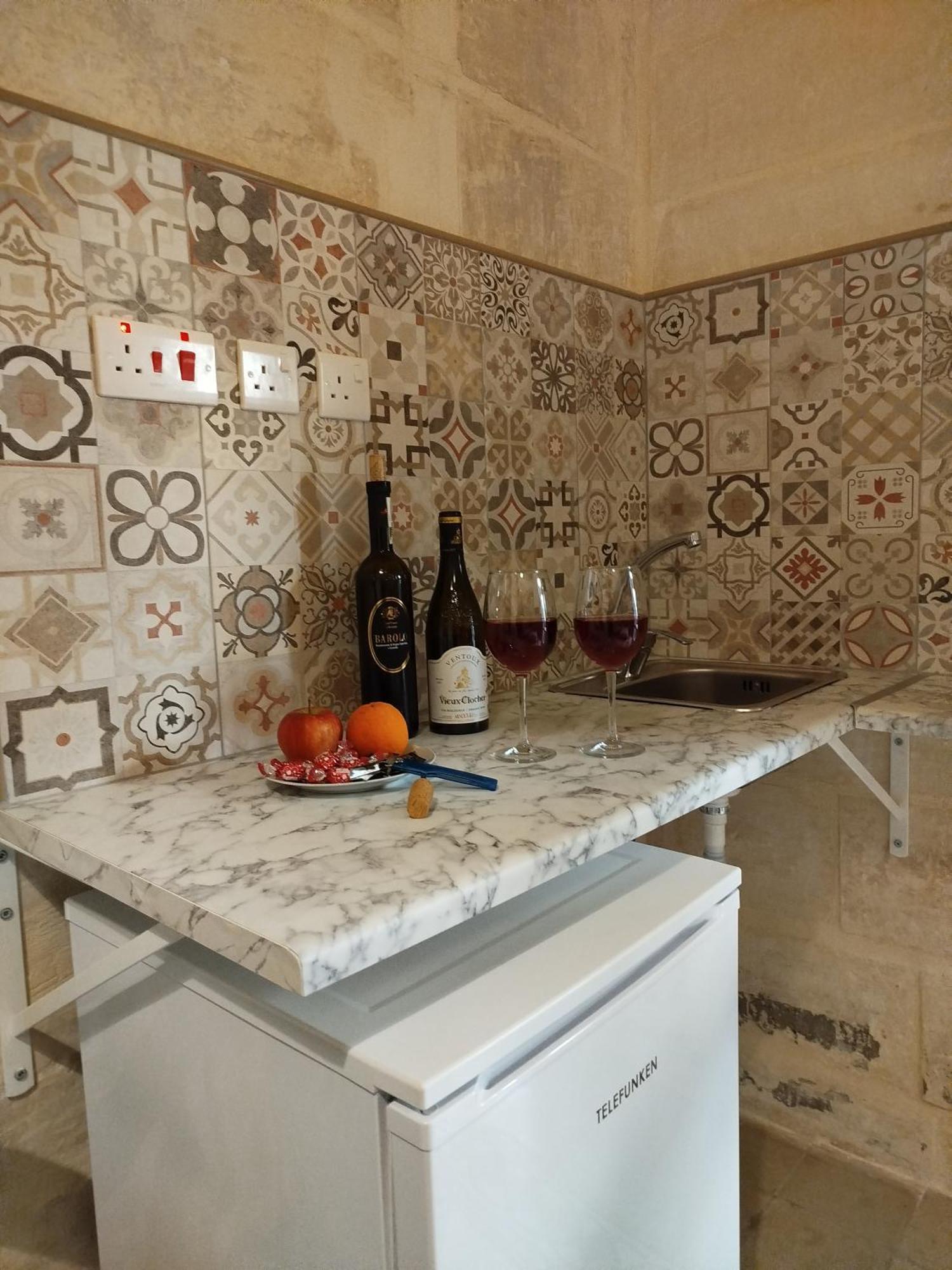 Limestone Sun Suites Sliema Pokój zdjęcie